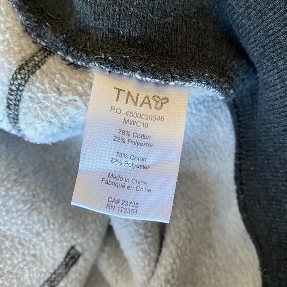 TNA Sportswear Women's Gray Pullover Logo Hoodie Size Small - Picture 8 of 13